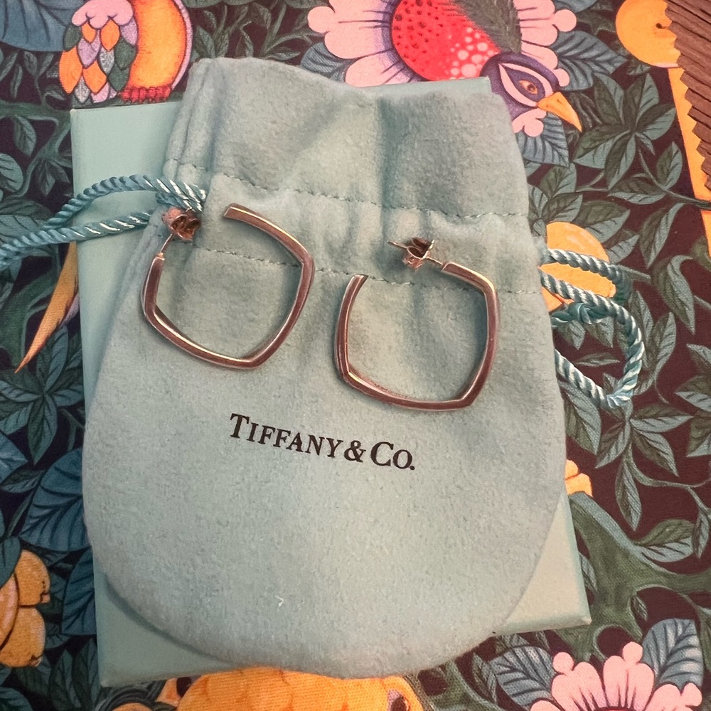 Tiffany & Co Frank Gehry Torque Earrings in Silver